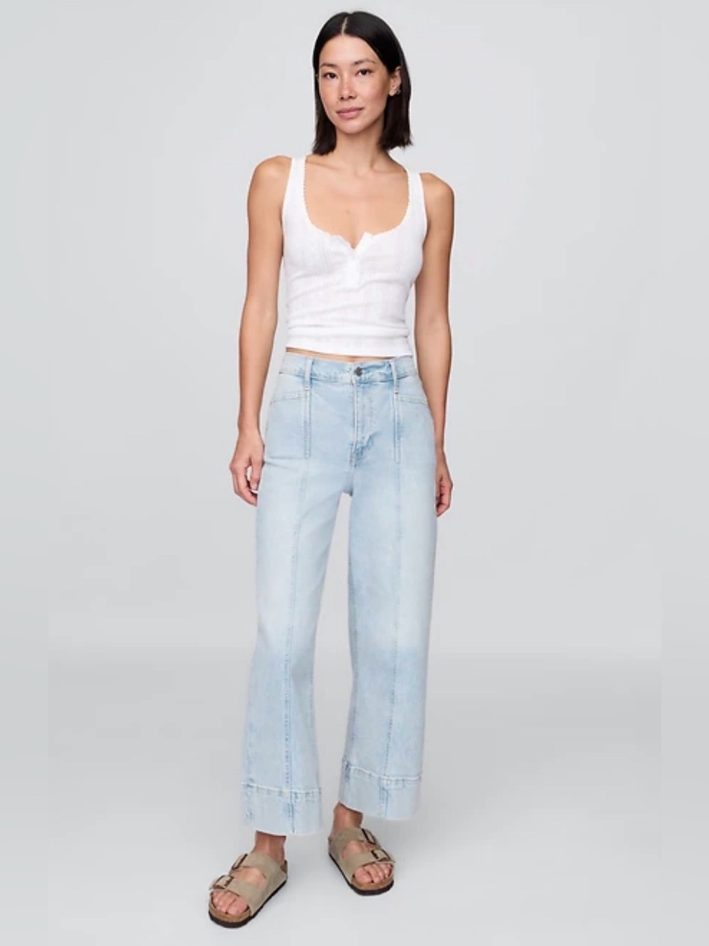 Gap High Rise Stride Ankle Jeans. Size 32 / 14R